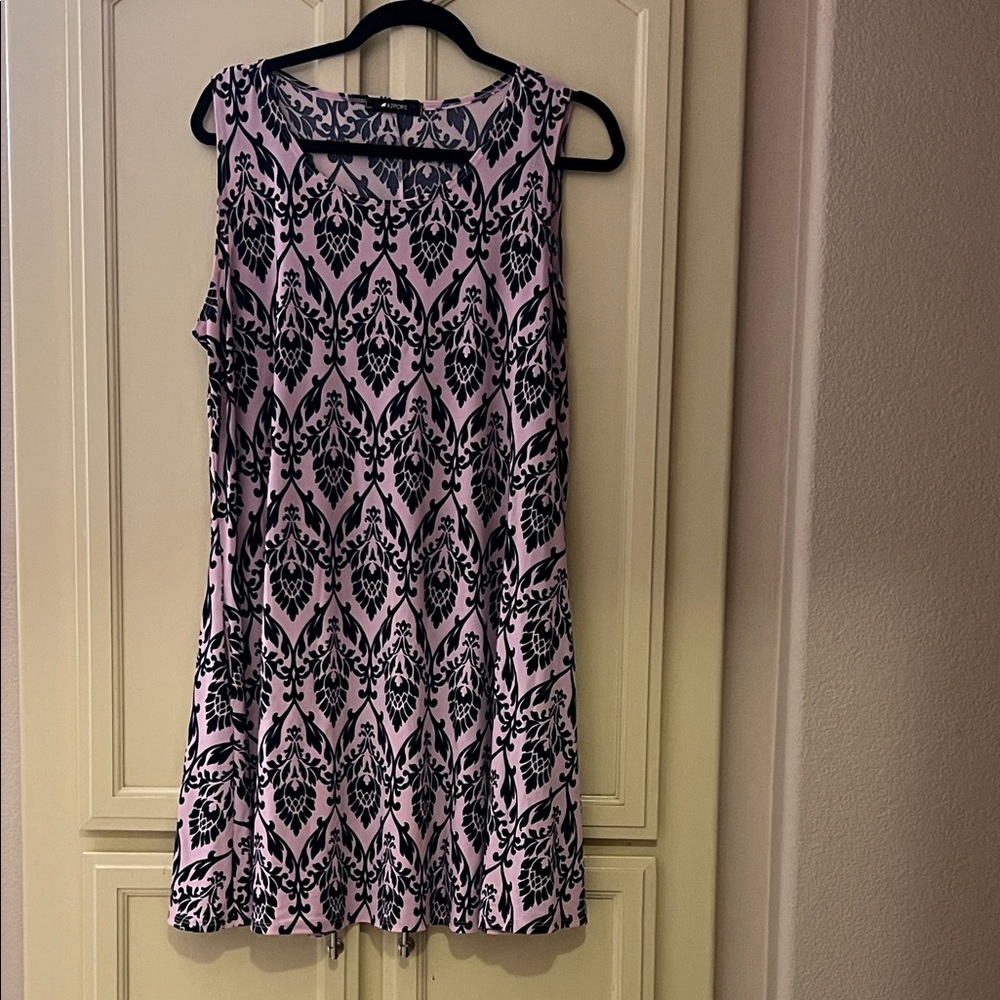 2xl Pink and Black Sleeveless Dress